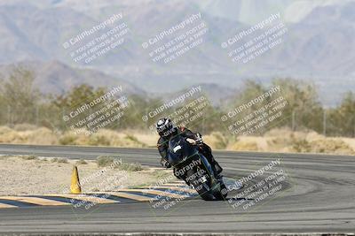 media/Dec-04-2025-Racers Edge (Thu) [[5ebc9f124d]]/3-B Group/1-Session 1 (Turn 7)/